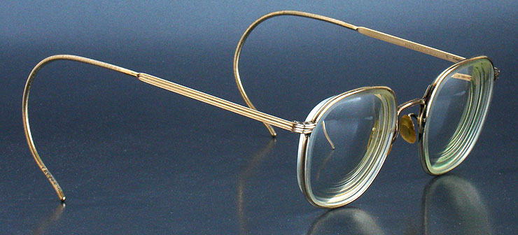 Vintage wire eyeglasses American Optical AO Liner at http://www.collectornet.net